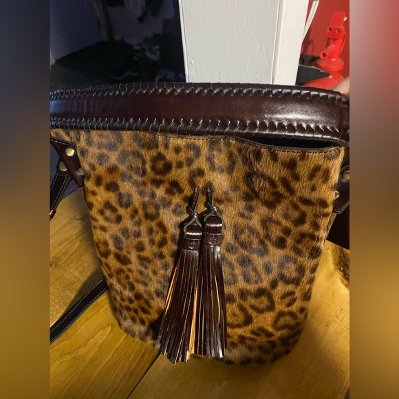 Patricia Nash Bags Patricia Nash Leopard Bucket Bag Poshmark